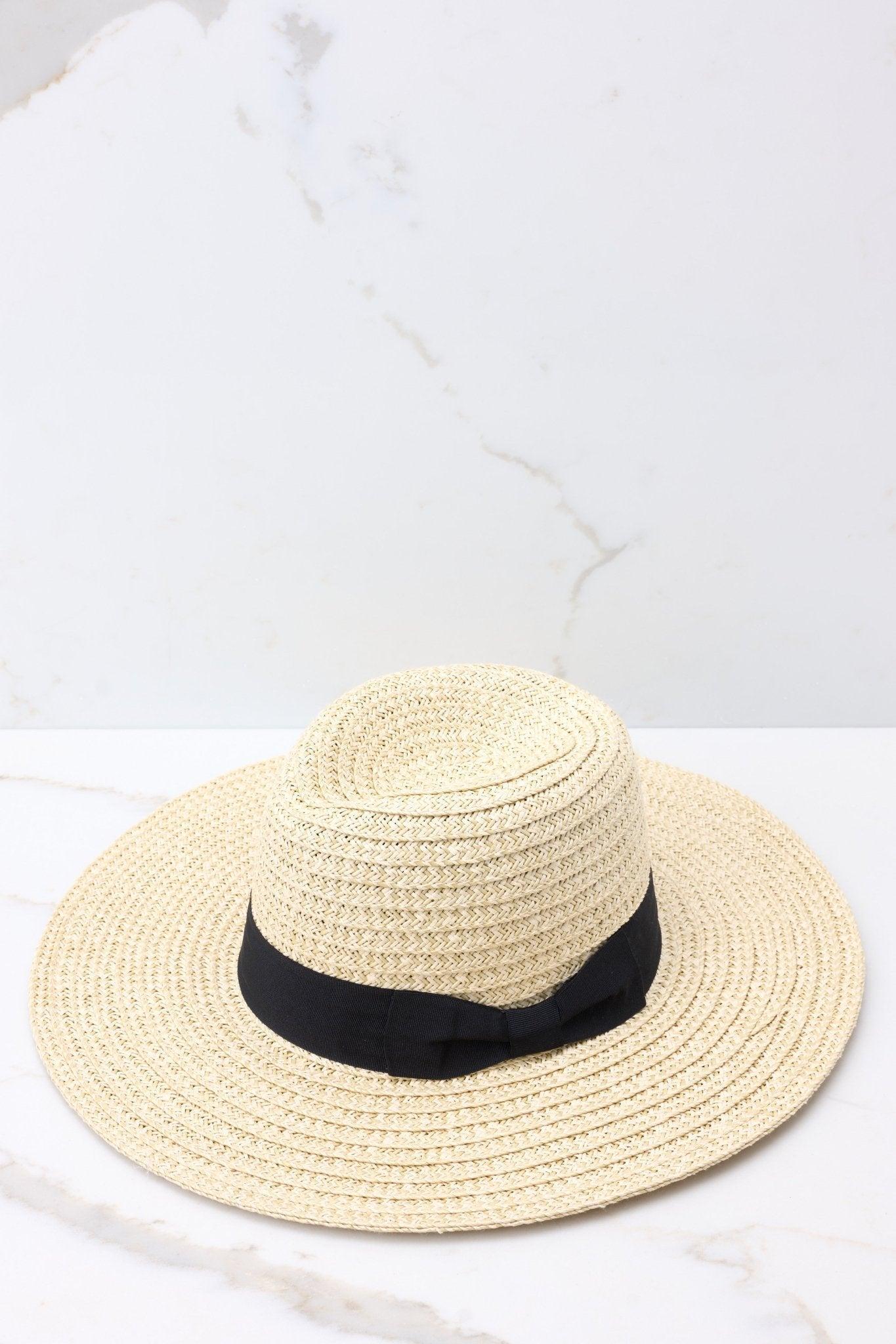 Listen To The Waves Ivory Hat Product Image