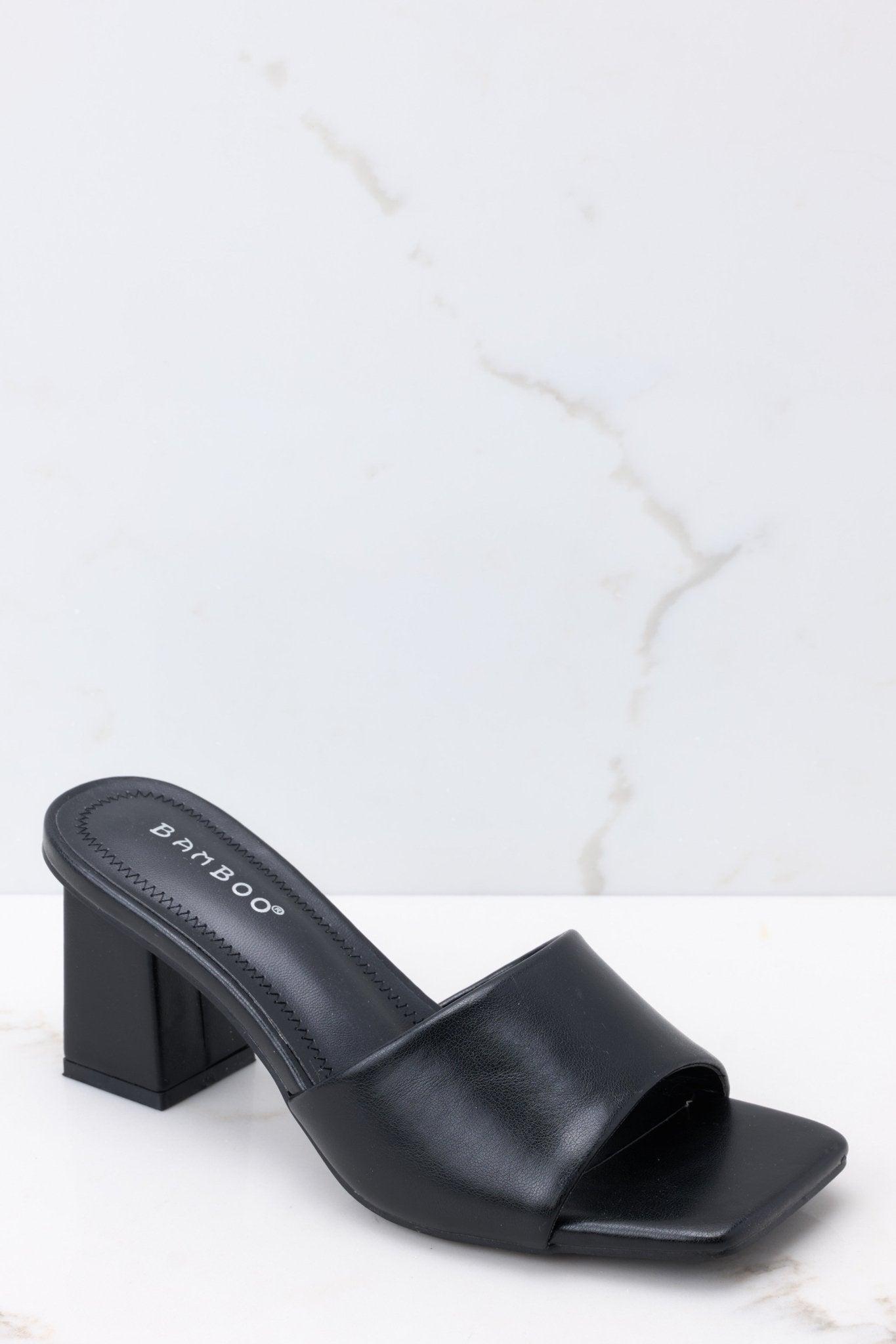 Come On Over Black Block Sandal Product Image