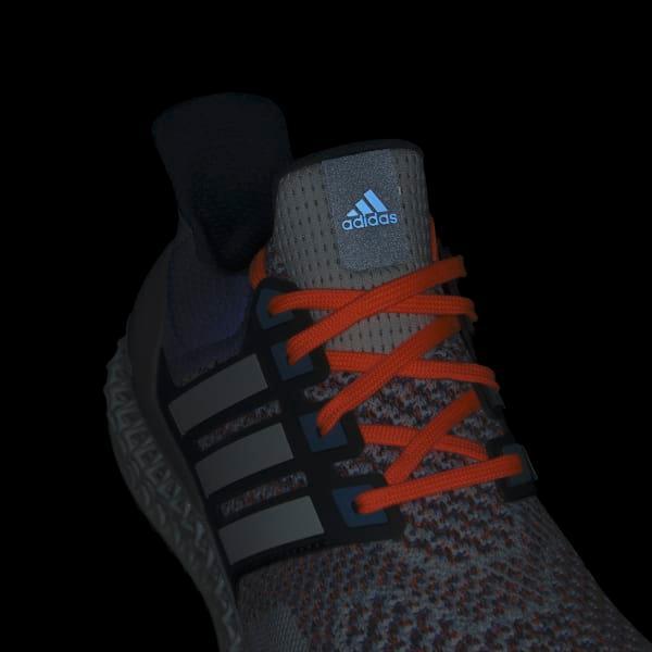 Ultra 4D Running Shoes Product Image