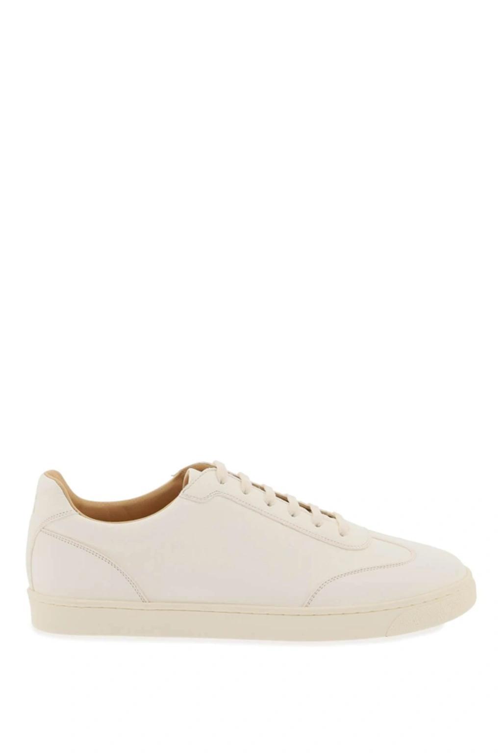 Sneakers In White Product Image