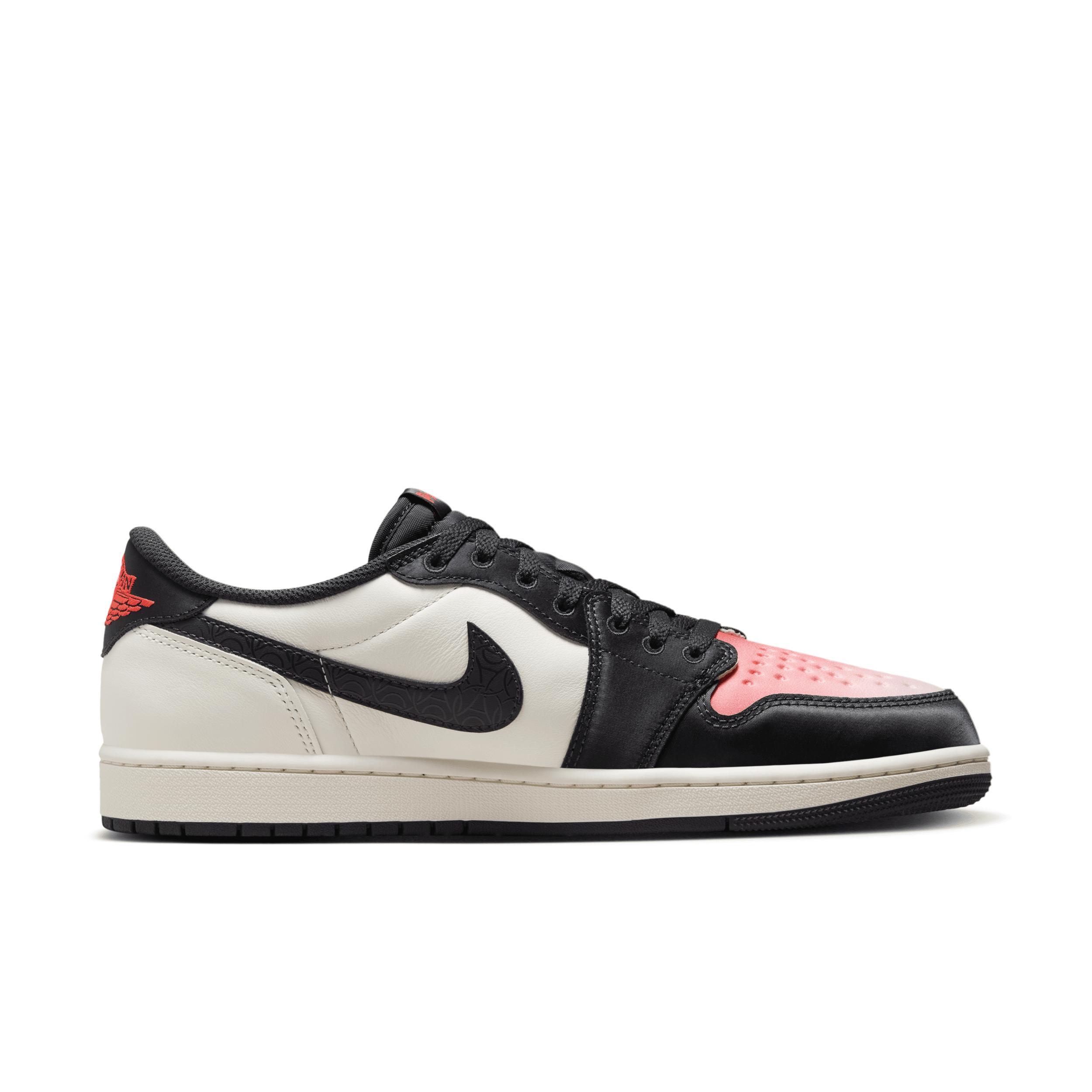 Mens Air Jordan 1 Retro Low Paris Saint-Germain Shoes Product Image