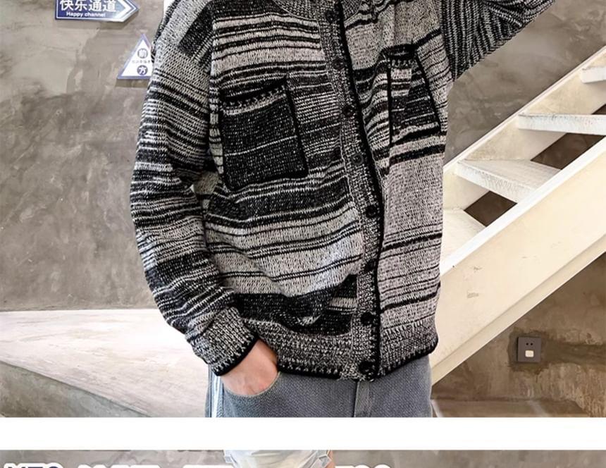 Round Neck Striped Cardigan Product Image