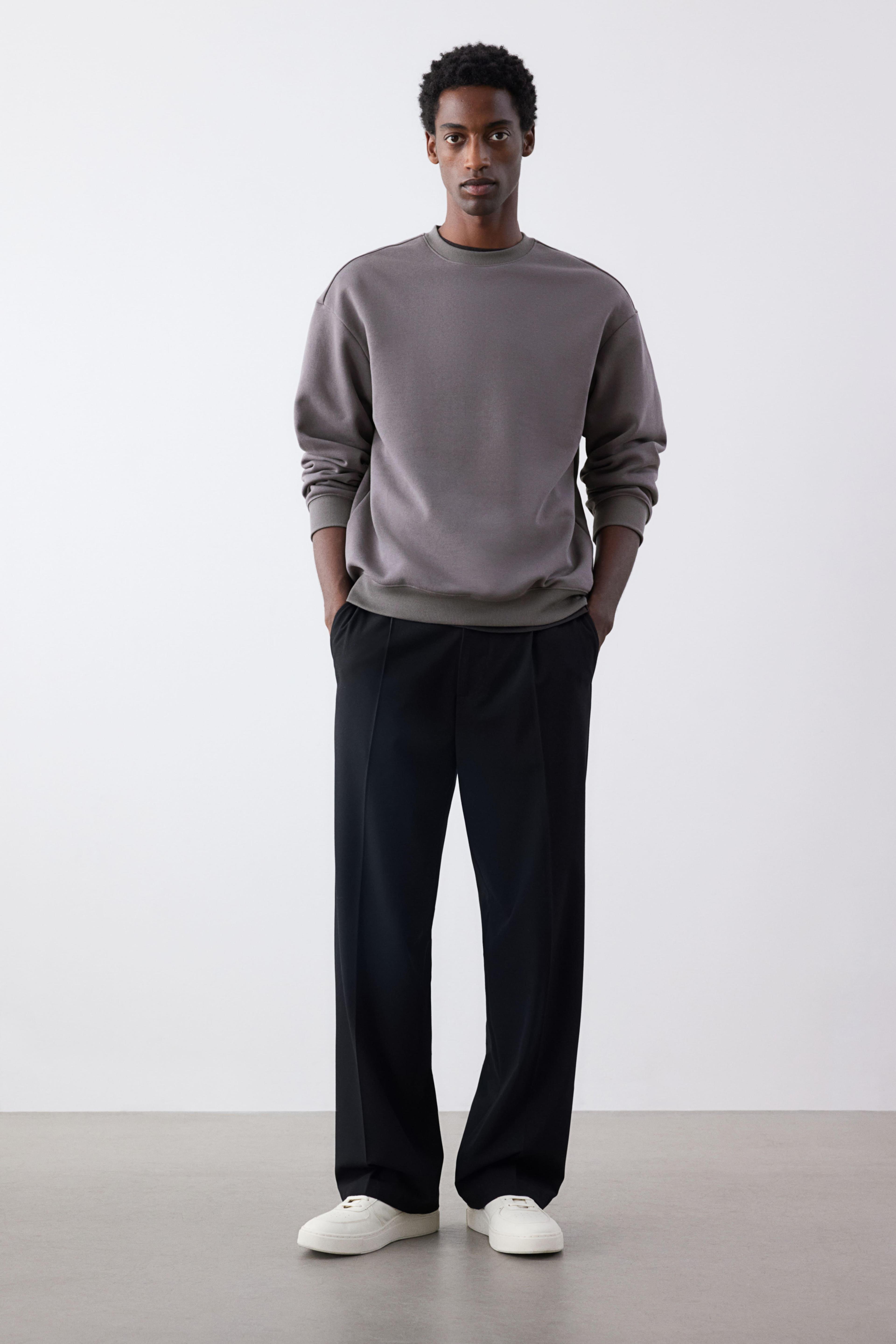 Loose Fit Sweatshirt Product Image