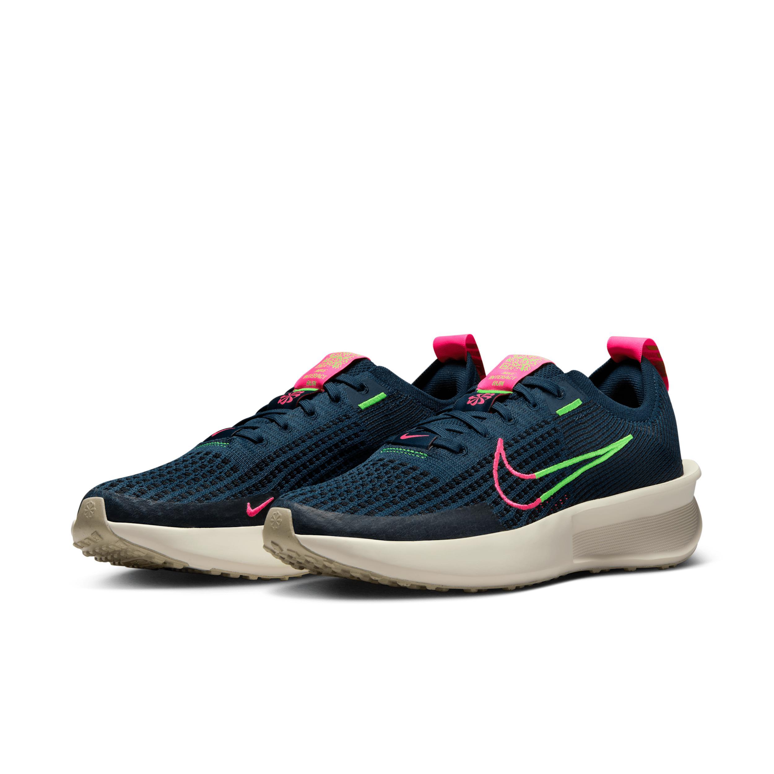 Nike Women's Interact Run Road Running Shoes Product Image