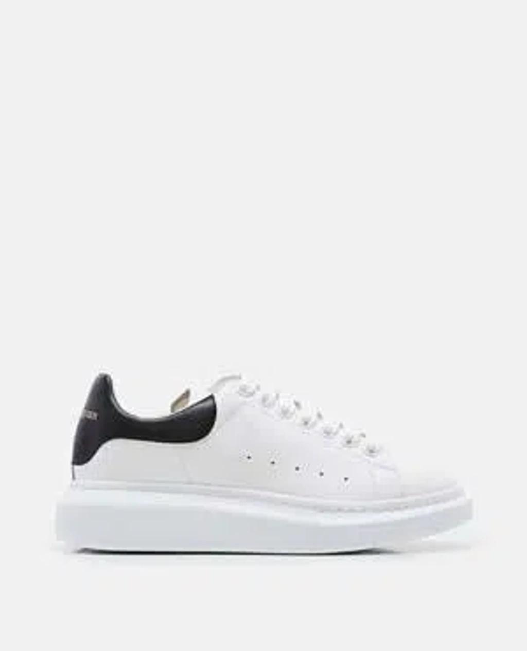 Sneakers Oversize Larry In White Product Image