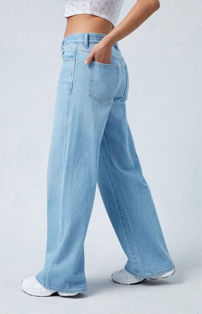 Women's Casey Light Indigo Low Rise Baggy Jeans Product Image