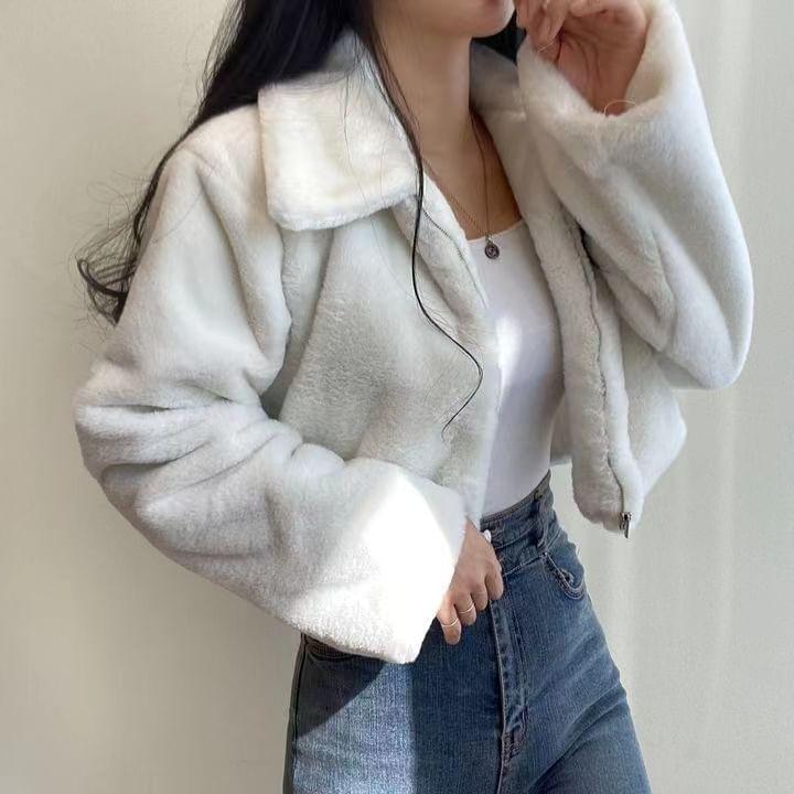 Long Sleeve Collared Zip Up Furry Cropped Jacket Product Image