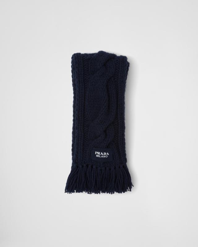 Cashmere scarf Product Image