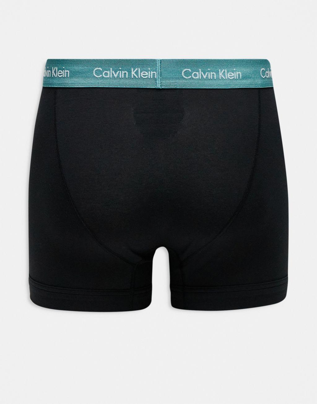 Calvin Klein Cotton Stretch 3 pack trunk with colored waistbands in black Product Image