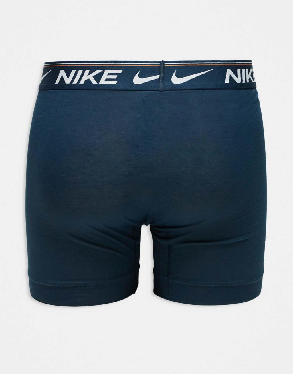 Nike Dri-Fit ultra comfort 3 pack boxer brief in red/orange/navy Product Image