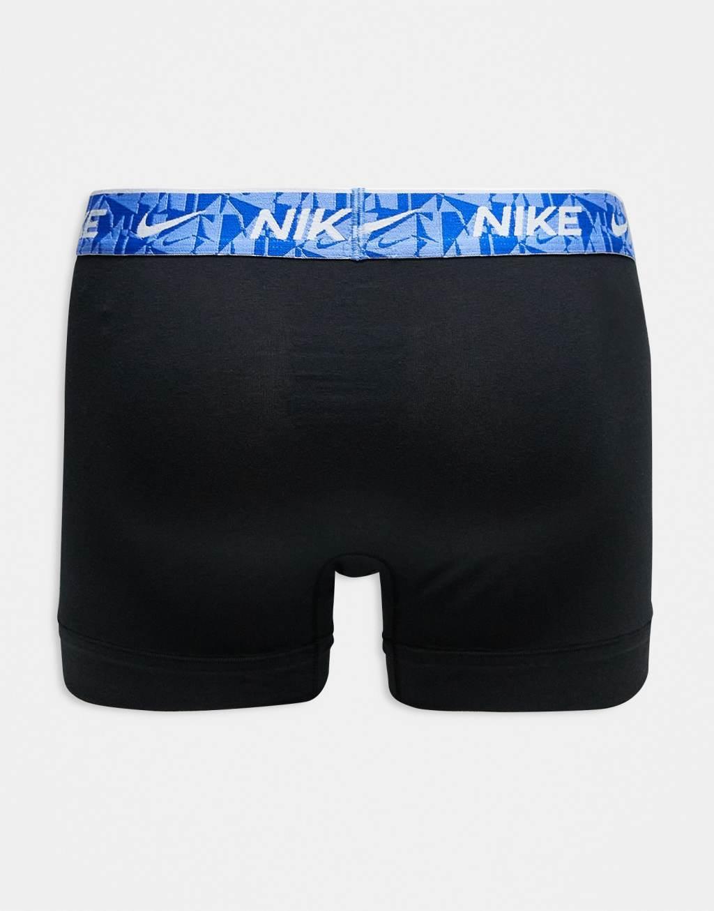 Nike Everyday Cotton Stretch 3 pack trunk with colored waistband in black/blue/green Product Image