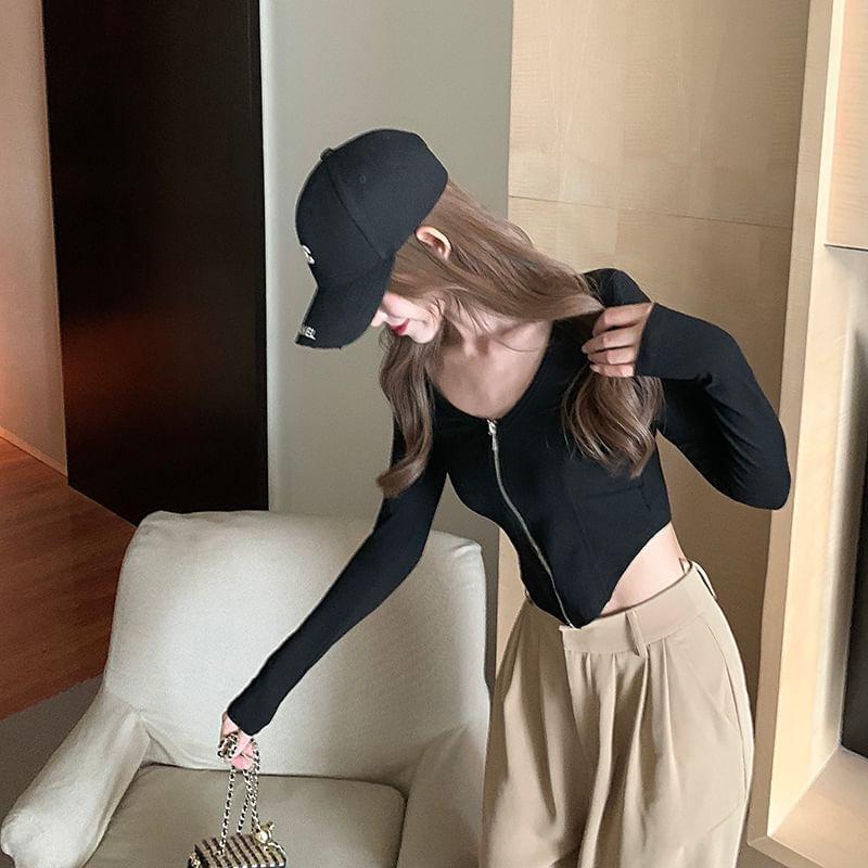 Long-Sleeve Round Neck Plain Zip-Up Crop Tee Product Image