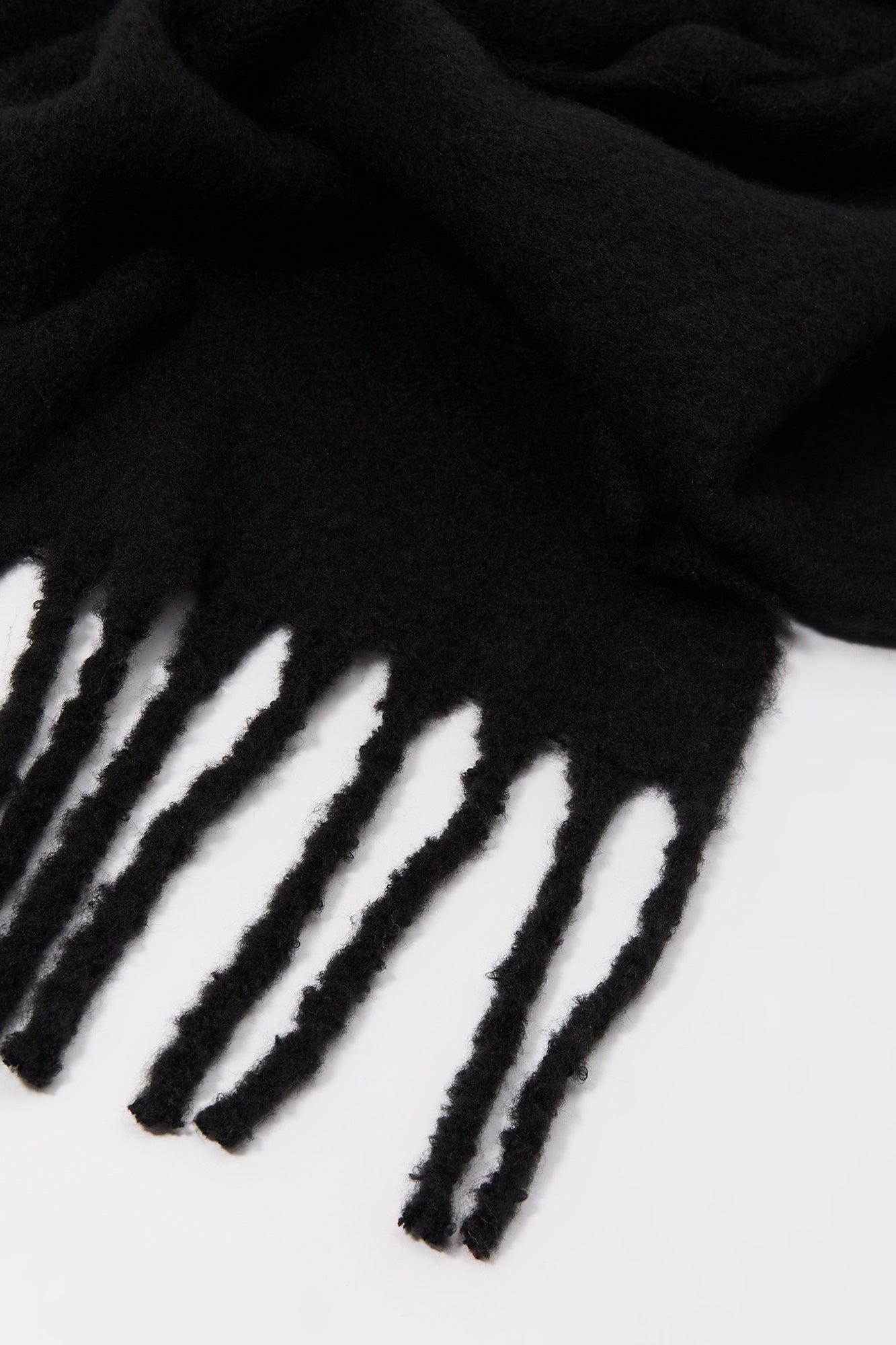 Bouclé Tassel Scarf Female Product Image