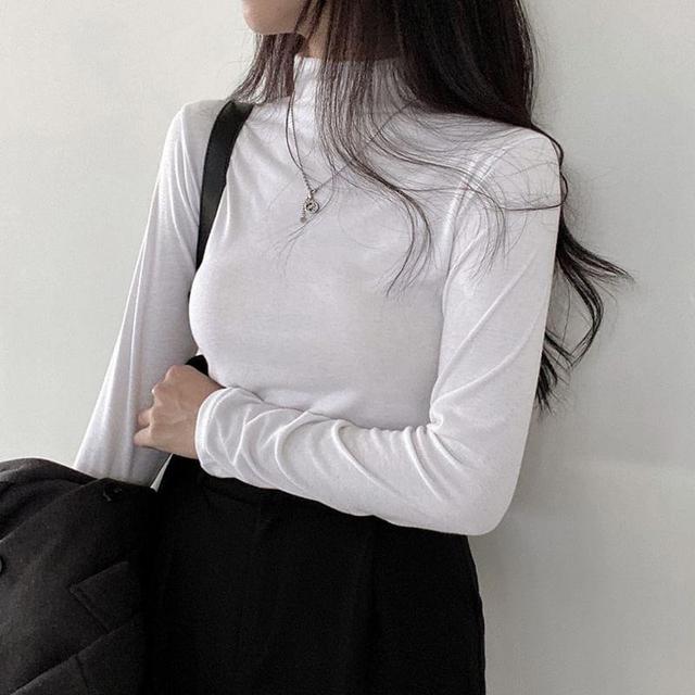 Long Sleeve Mock Neck Plain Fleeced Slim-Fit Top Product Image