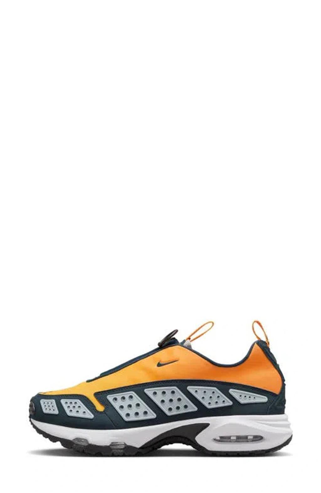 NIKE Air Max Sndr Woman Sneaker In Orange Product Image