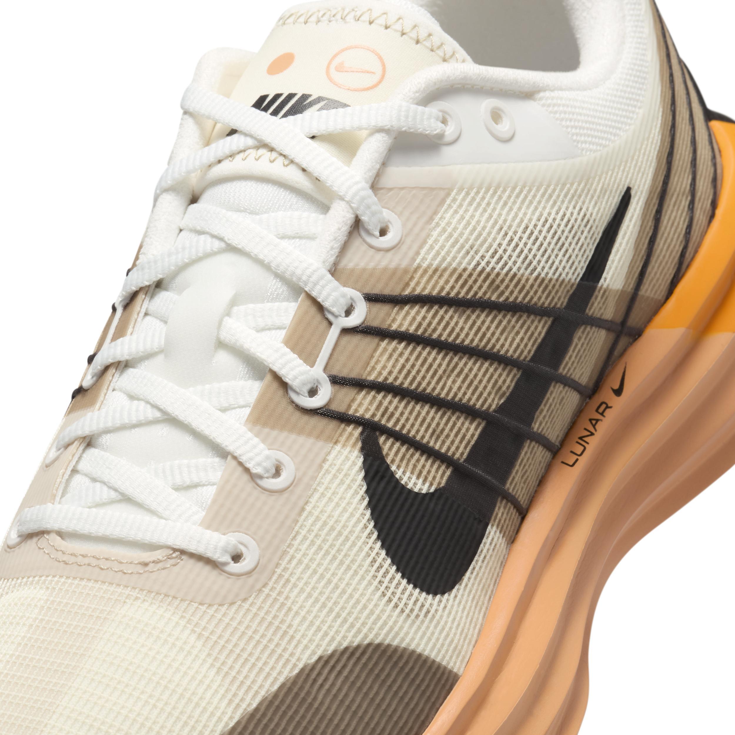 Nike Men's Lunar Roam Shoes Product Image