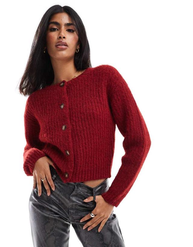 4th & Reckless knitted button through cardigan in red Product Image