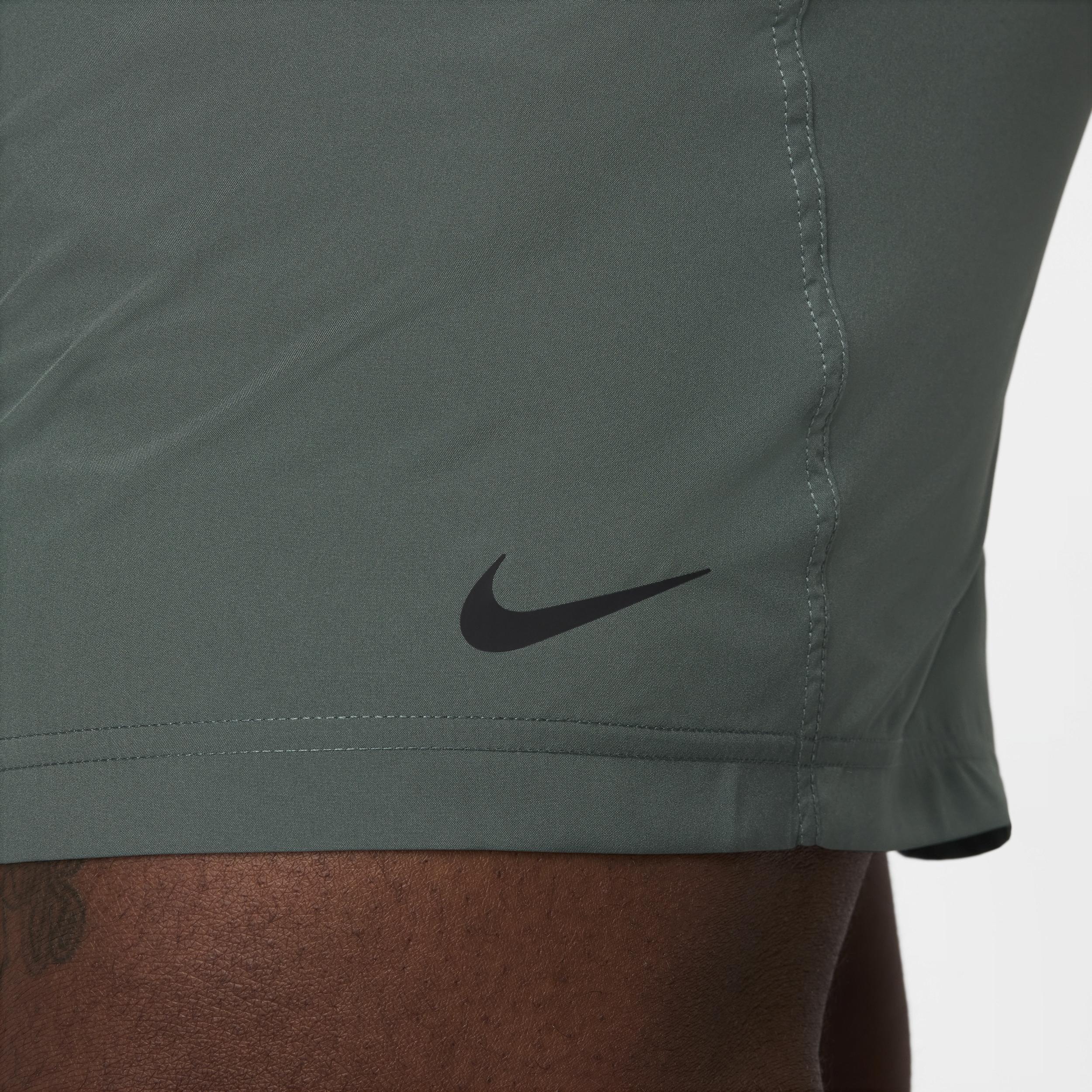 Nike Men's Form Dri-FIT 5" Unlined Versatile Shorts Product Image