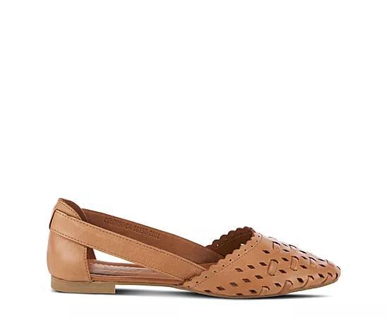 Spring Step Delorse Womens Leather Flats Product Image