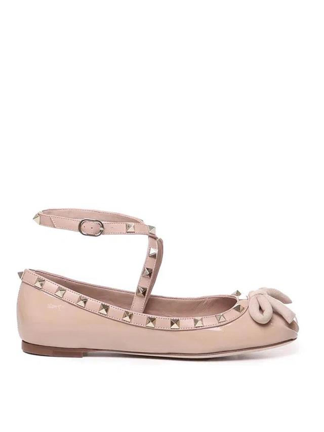 Rockstud Ballerinas In Patent Leather In Rosado Product Image