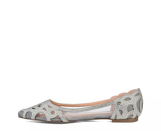 Journee Collection Batavia Womens Flats Product Image