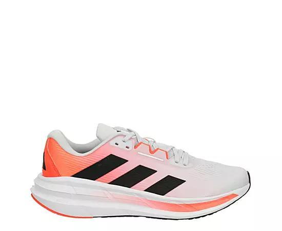 Questar 3 Running Shoes Product Image