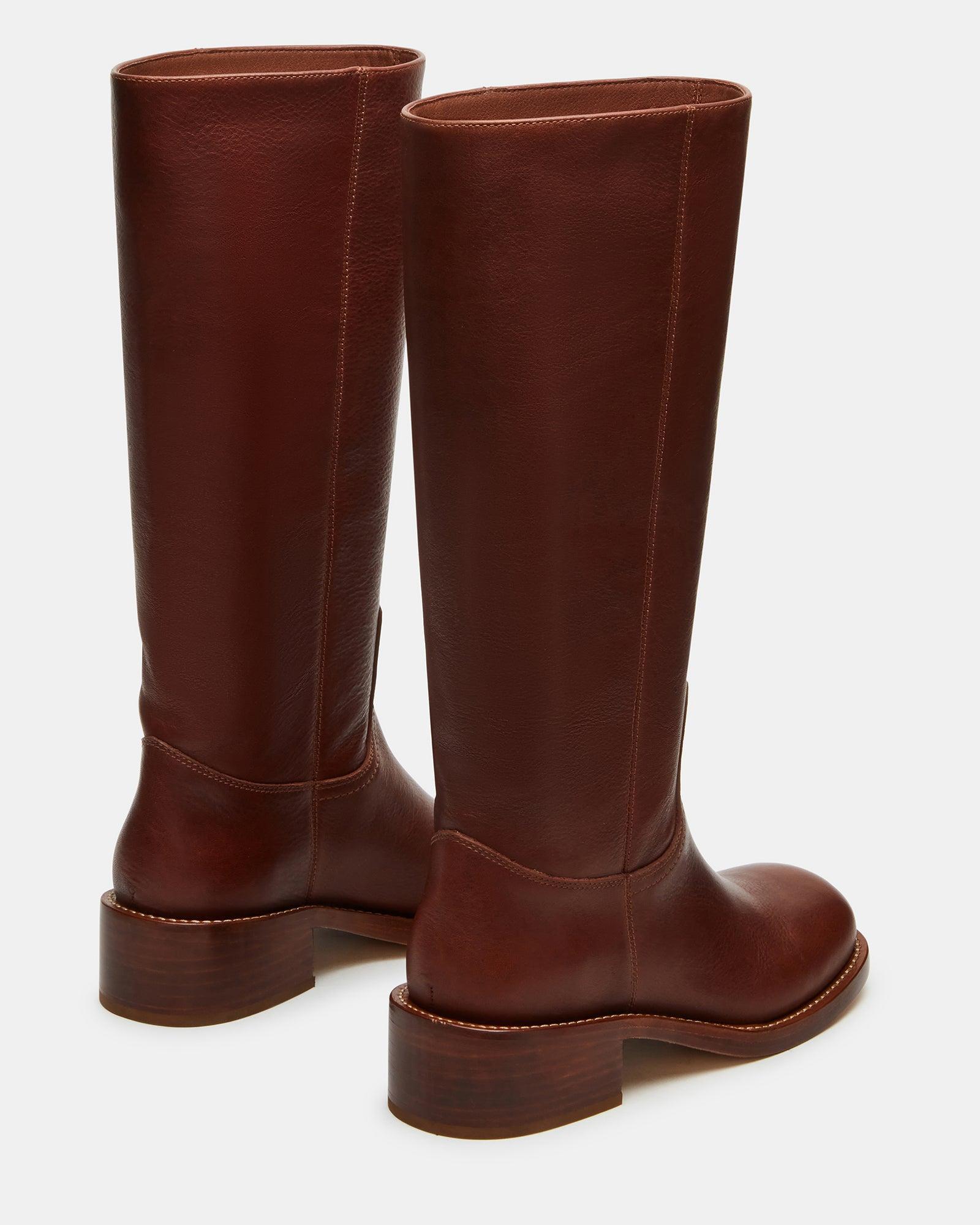 RIGGS RUST LEATHER Female Product Image