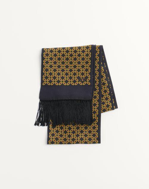 CHAMBER SILK BANDEAU SCARF WITH FRINGE Product Image