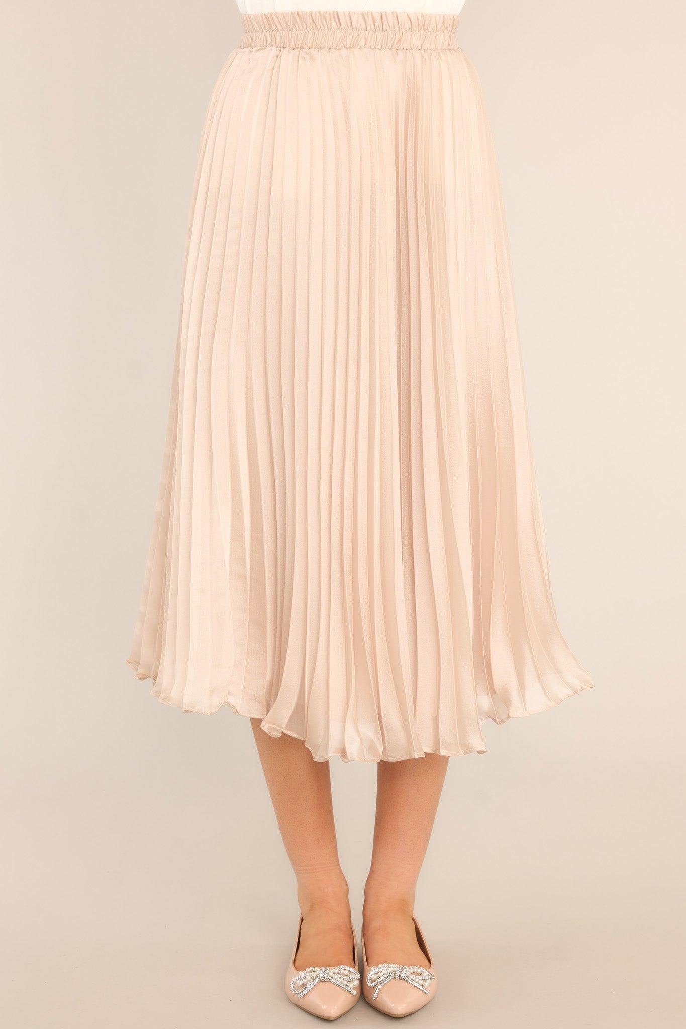 Graceful Champagne Pleated Satin Midi Skirt Product Image