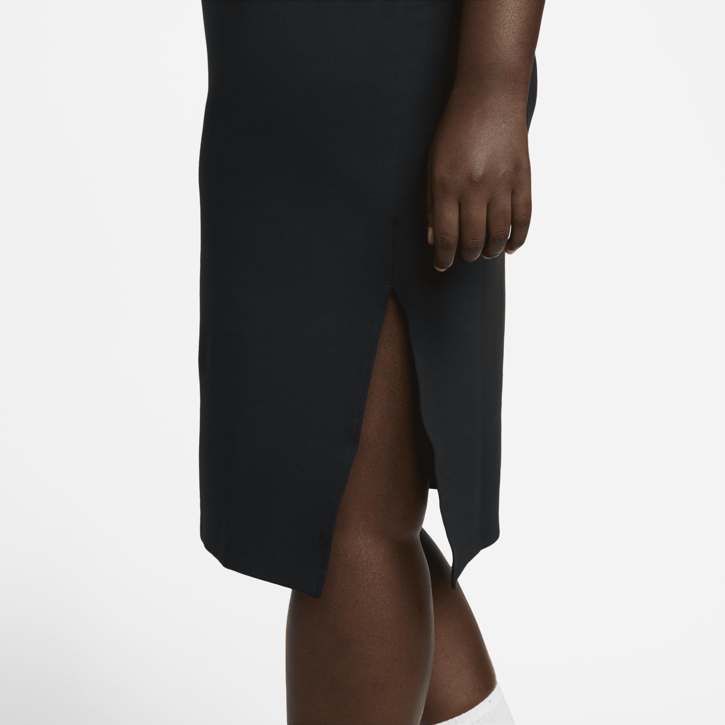 Nike Sportswear Essential Women's Midi Dress (Plus Size) Product Image