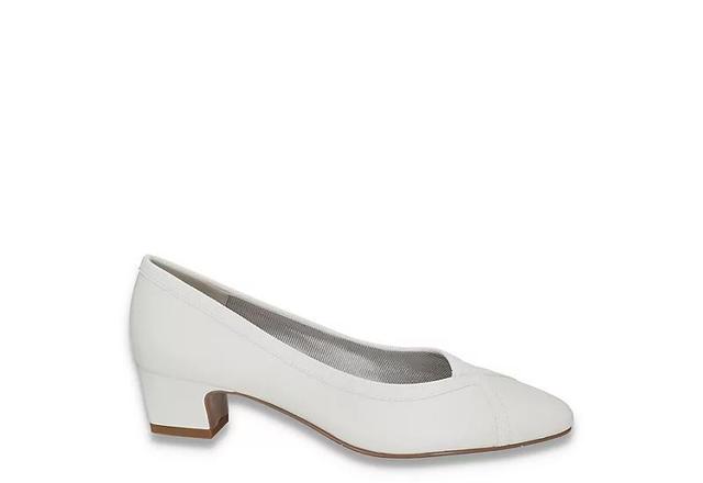 Easy Street Womens Myrtle Pump Product Image