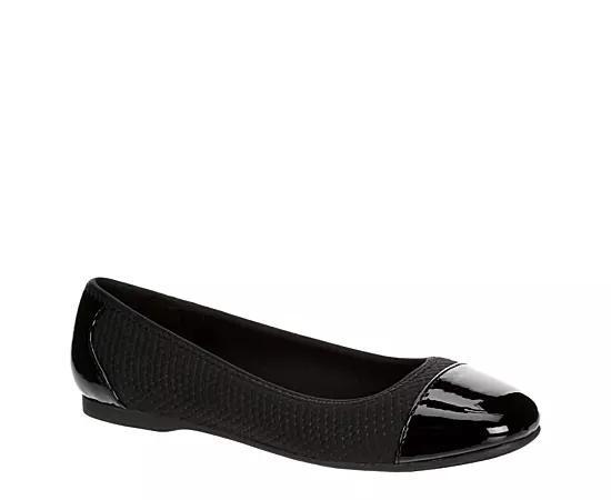 Lauren Blakwell Womens Sutton Flat Flats Shoes Product Image