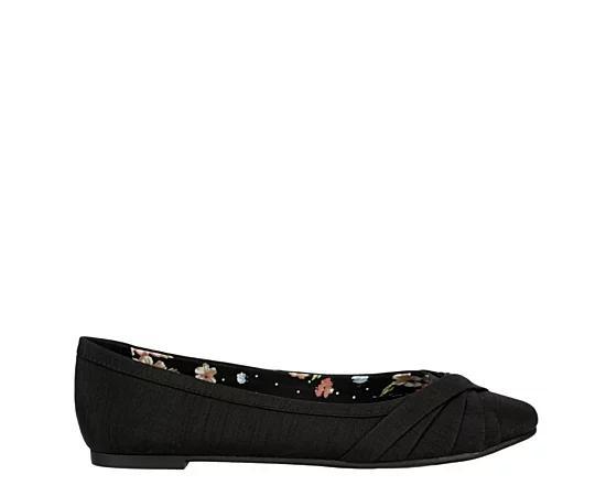 Xappeal Womens Danica Flat Flats Shoes Product Image