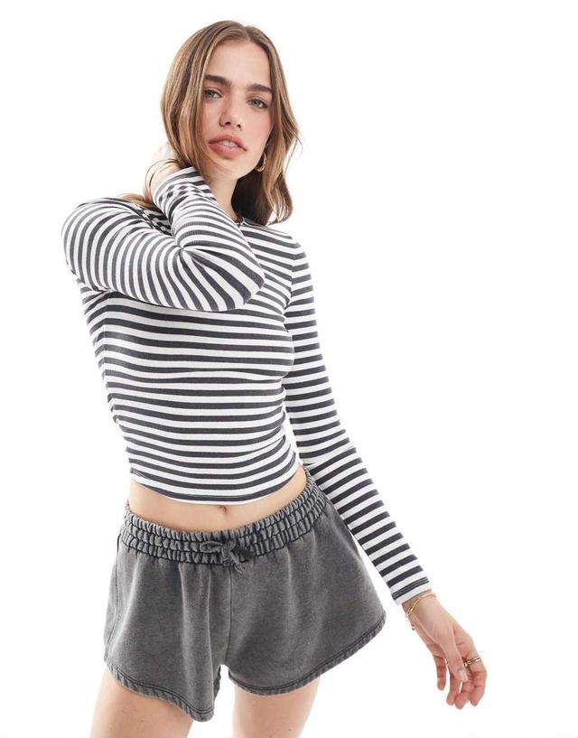 Miss Selfridge long sleeve rib crew neck top in charcoal and white stripe Product Image