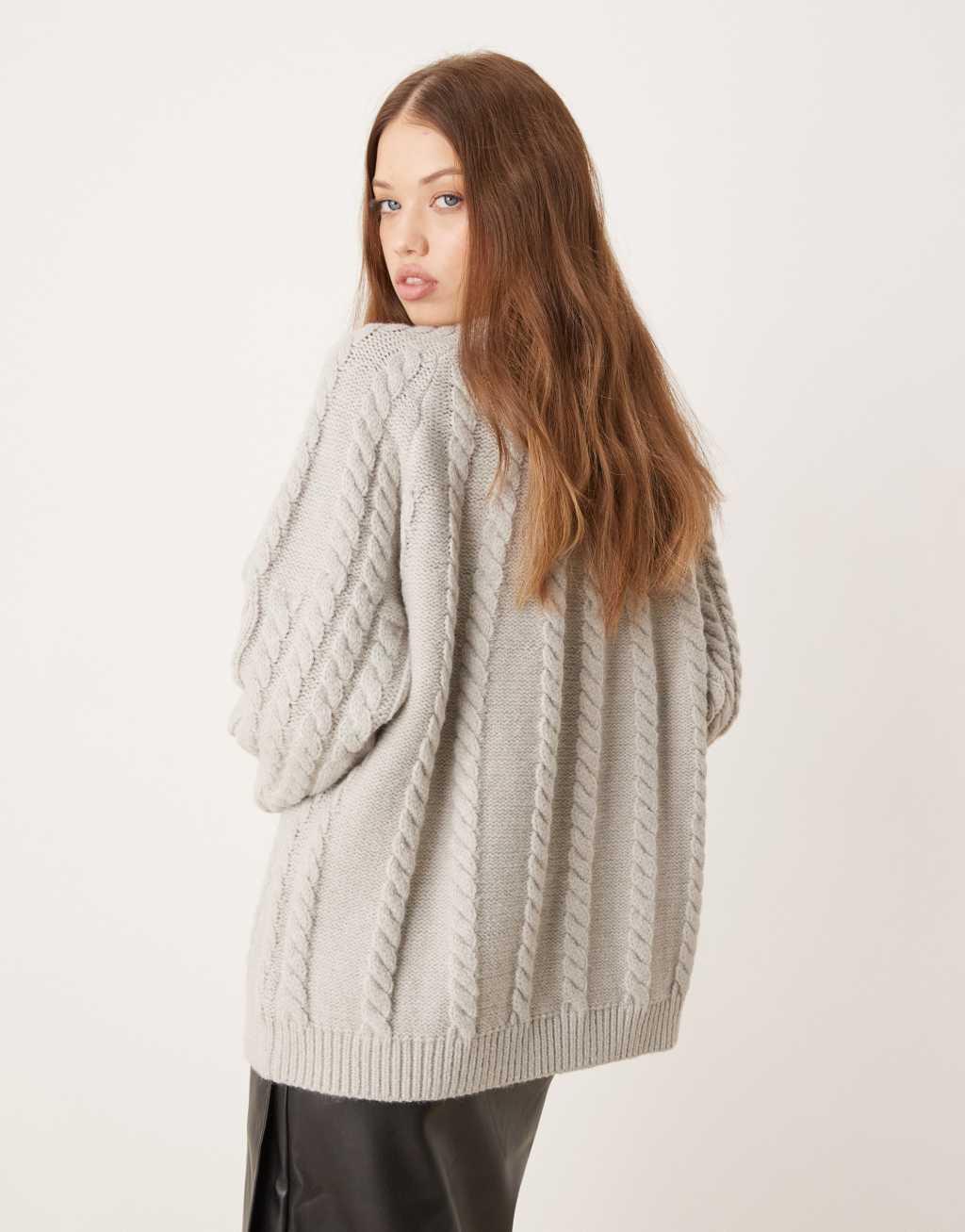 Pretty Lavish chunky cable knit sweater in light gray Product Image