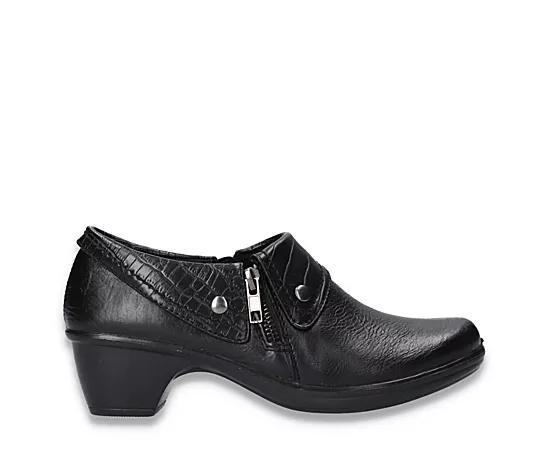 Easy Street Darcy Shooties Product Image