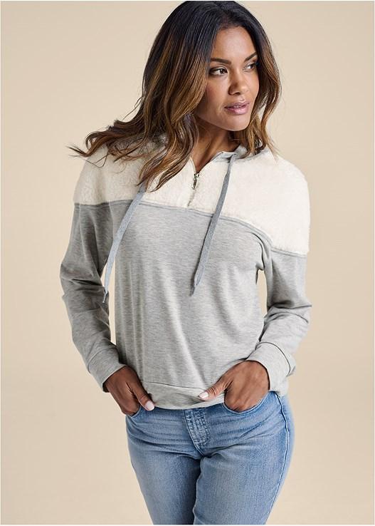 Sherpa Neck-Zip Sweatshirt Product Image