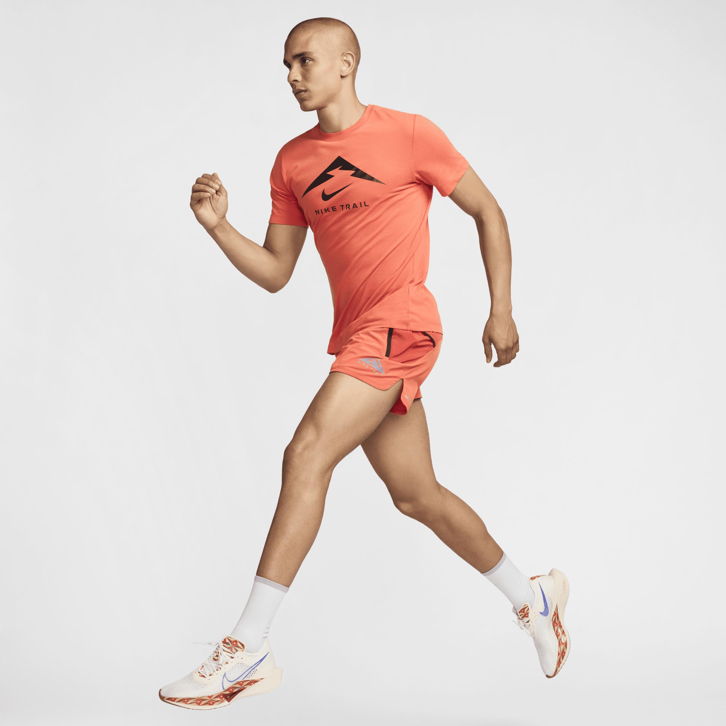 Nike Mens Dri-FIT Trail Running T-Shirt Product Image