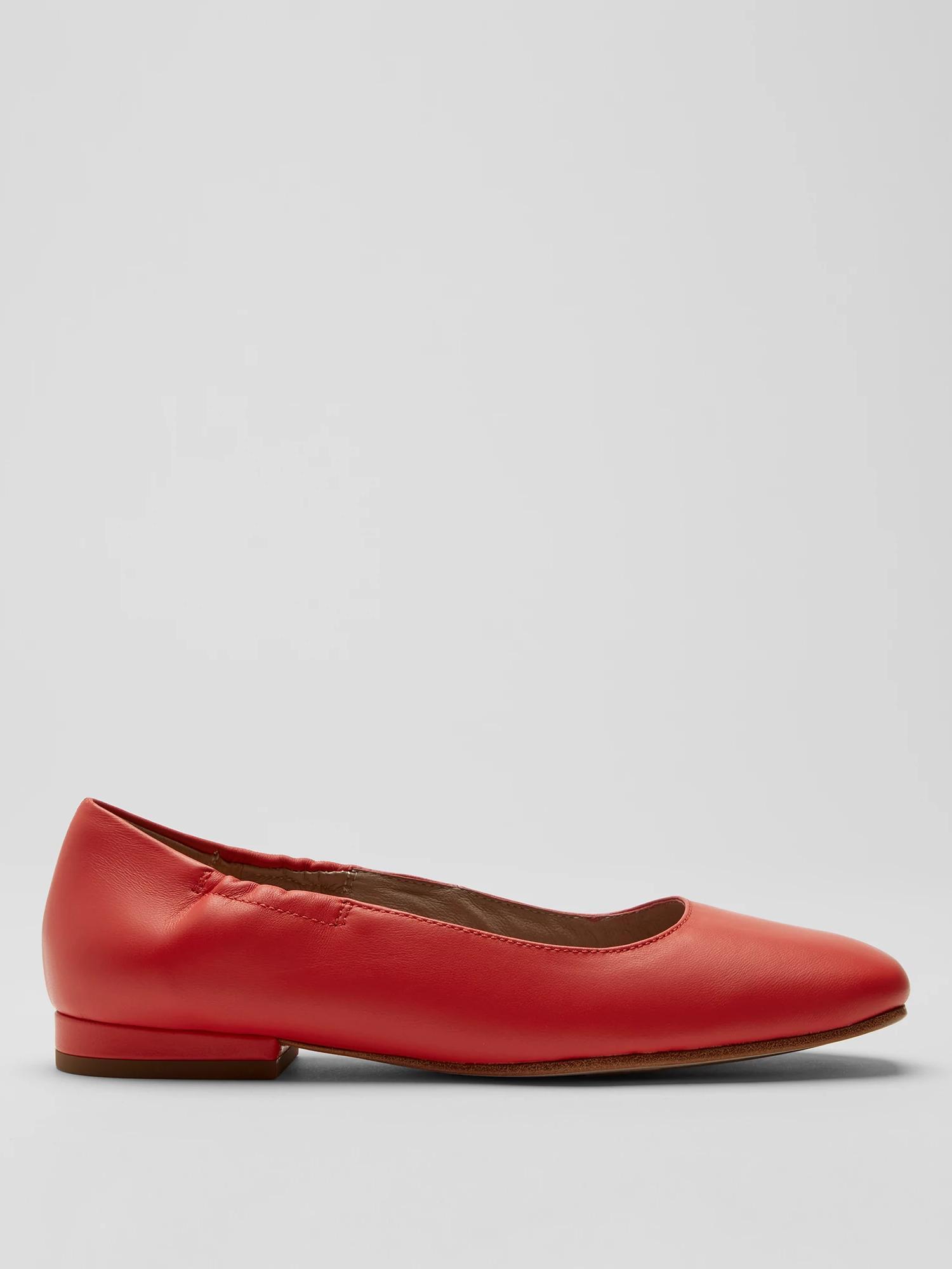 EILEEN FISHER Selle Nappa Leather Ballet Flatfemale Product Image