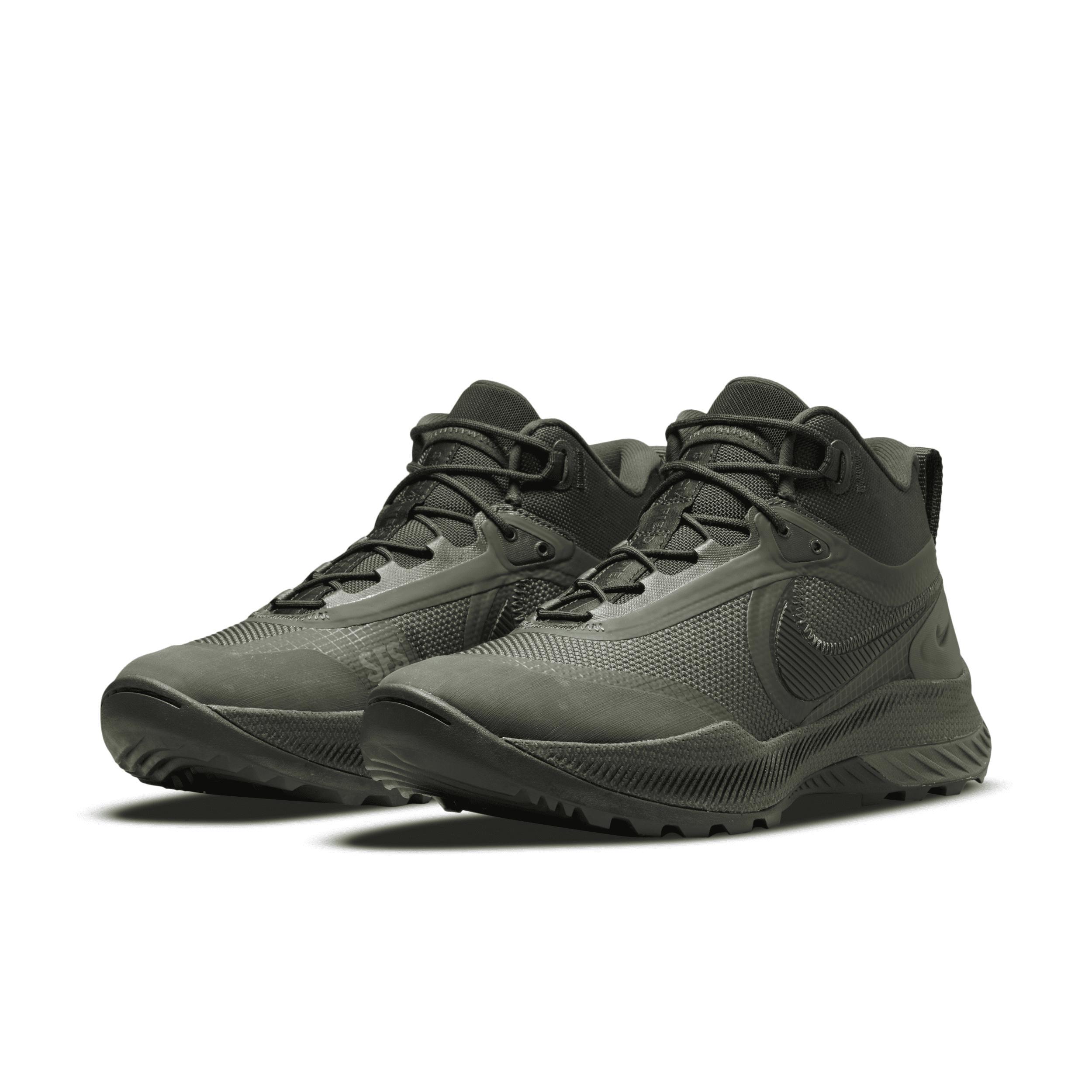 Nike Men's React SFB Carbon Men’s Elite Outdoor Shoes Product Image