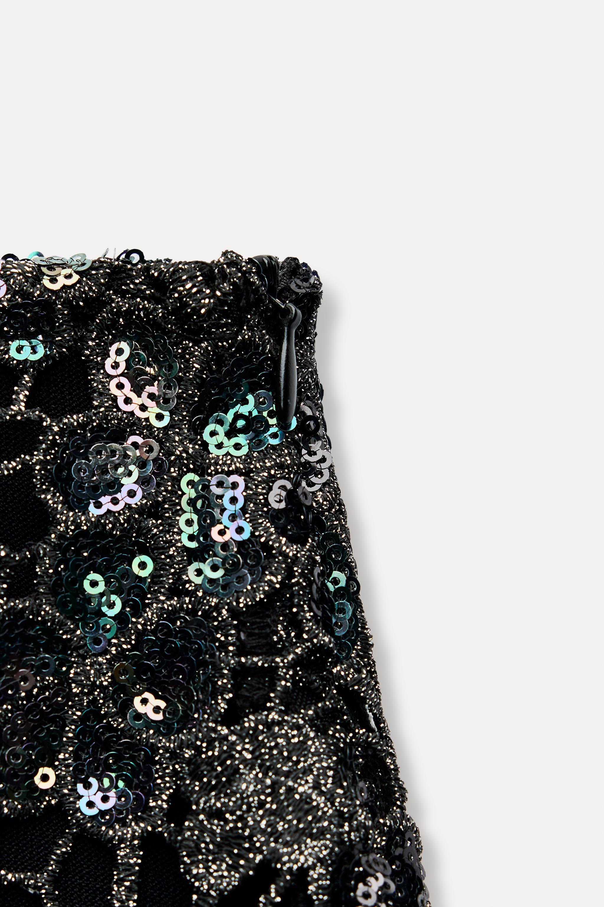 SEQUIN KNIT MINI SKIRT Product Image