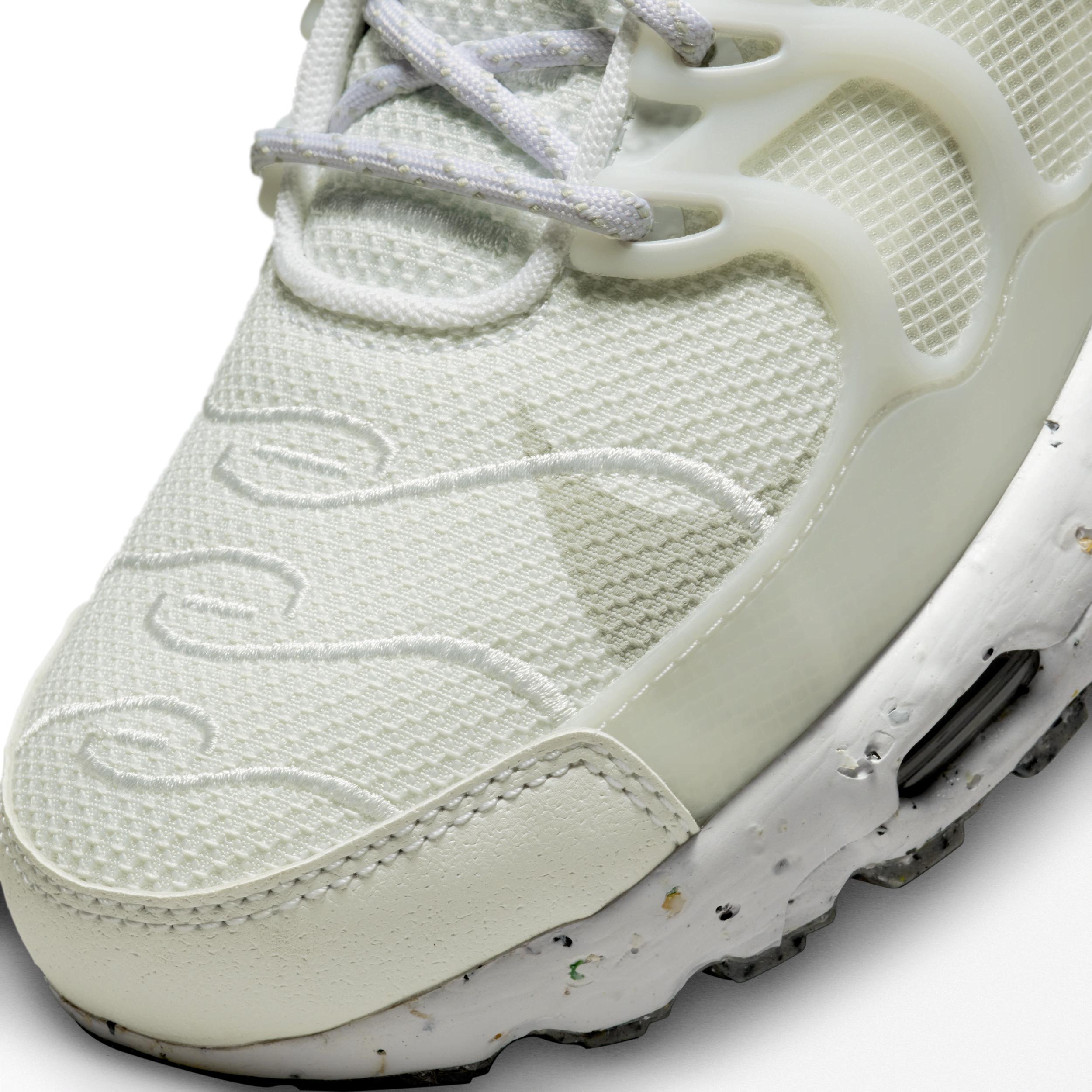 Nike Men's Air Max Terrascape Plus Shoes Product Image