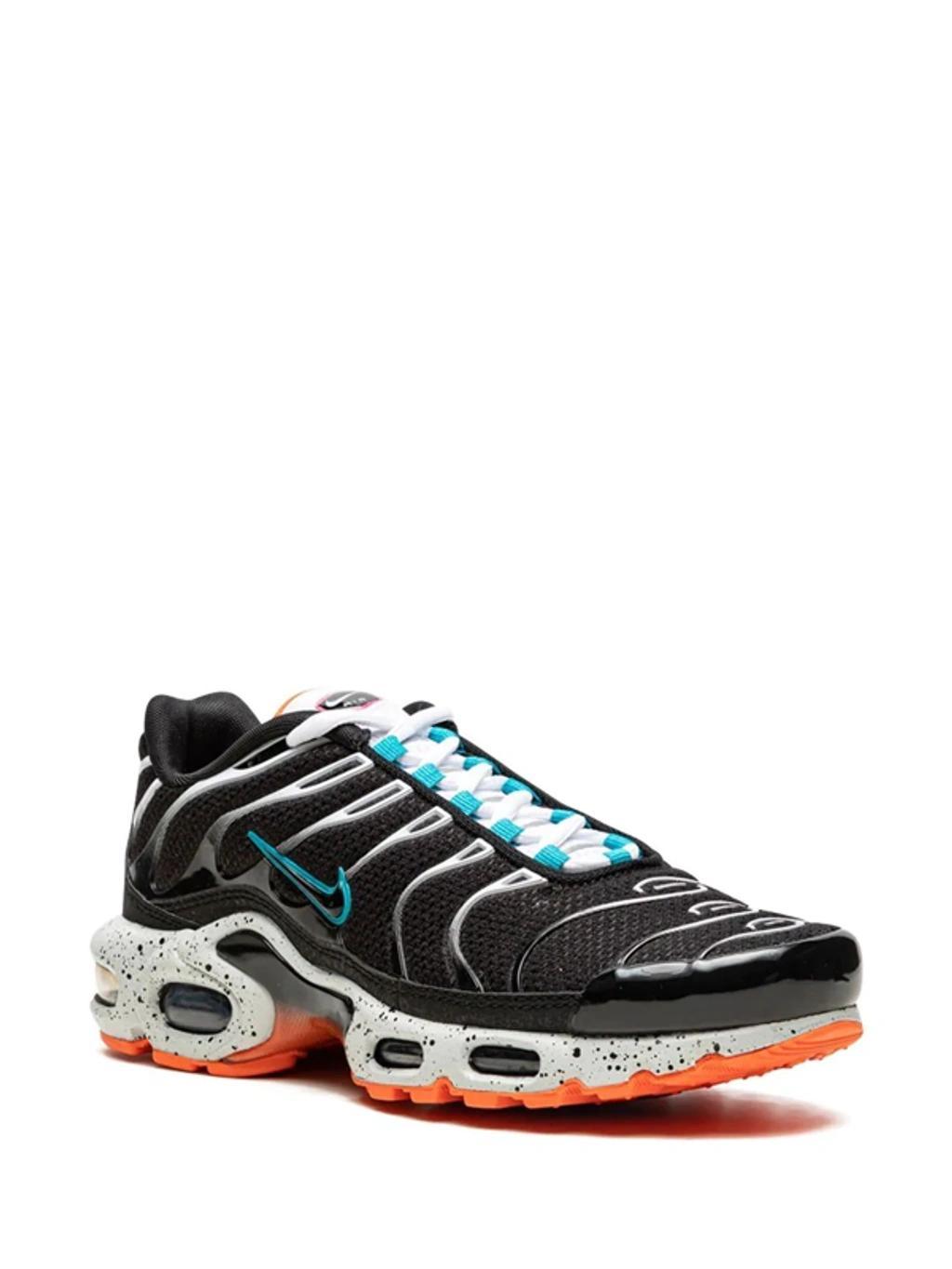 Air Max Plus Sneakers In Schwarz Product Image