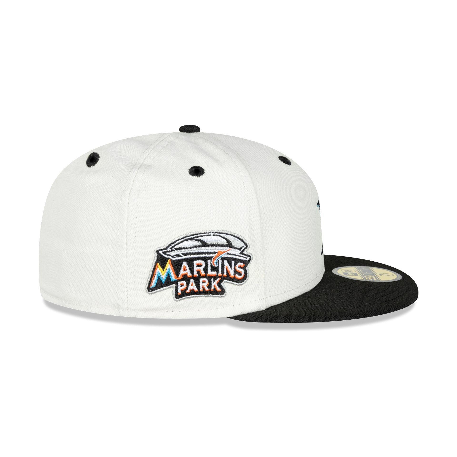 Miami Marlins Mascot Pin 59FIFTY Fitted Hat Male Product Image