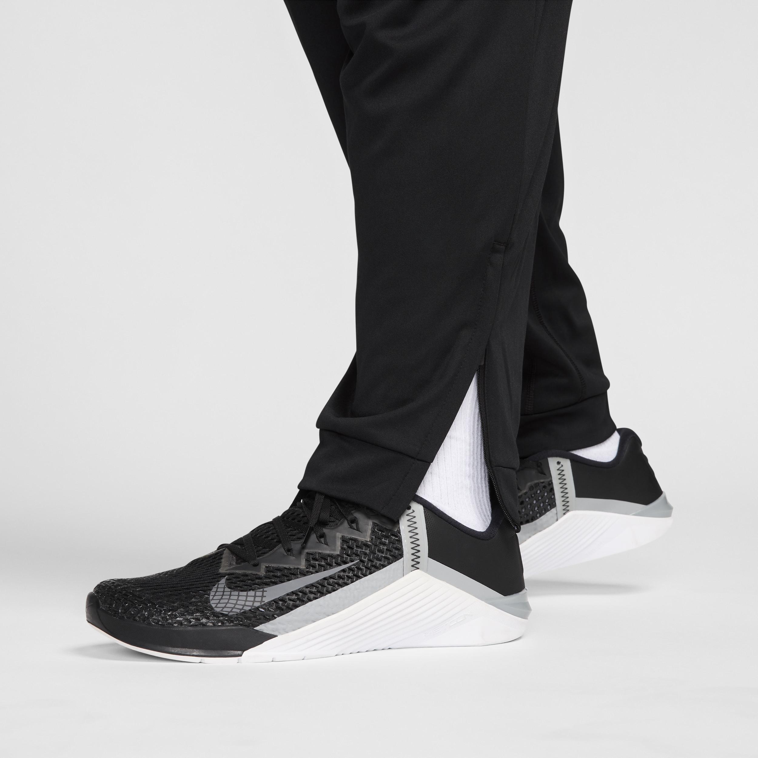 Nike Men's Totality Dri-FIT Tapered Versatile Pants Product Image