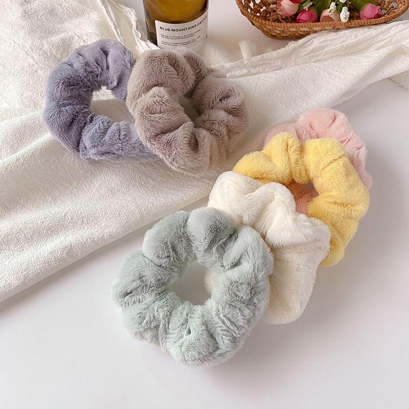 Plain Scrunchie Product Image