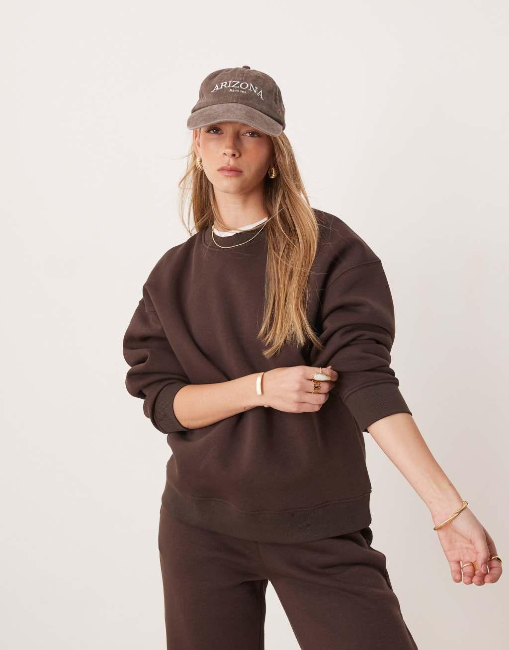 Gina Tricot oversized sweatshirt in dark brown product image