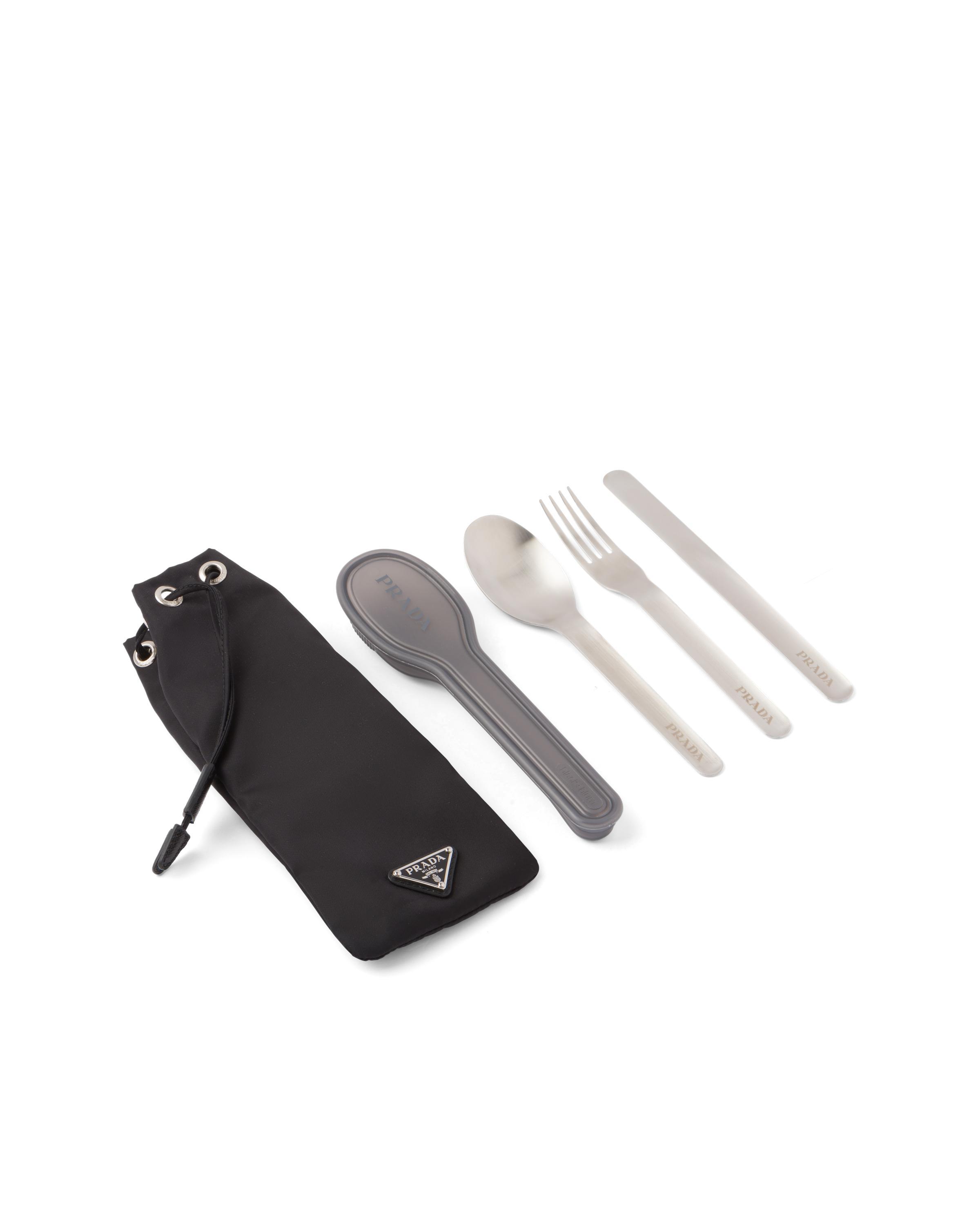 Stainless steel cutlery set Product Image