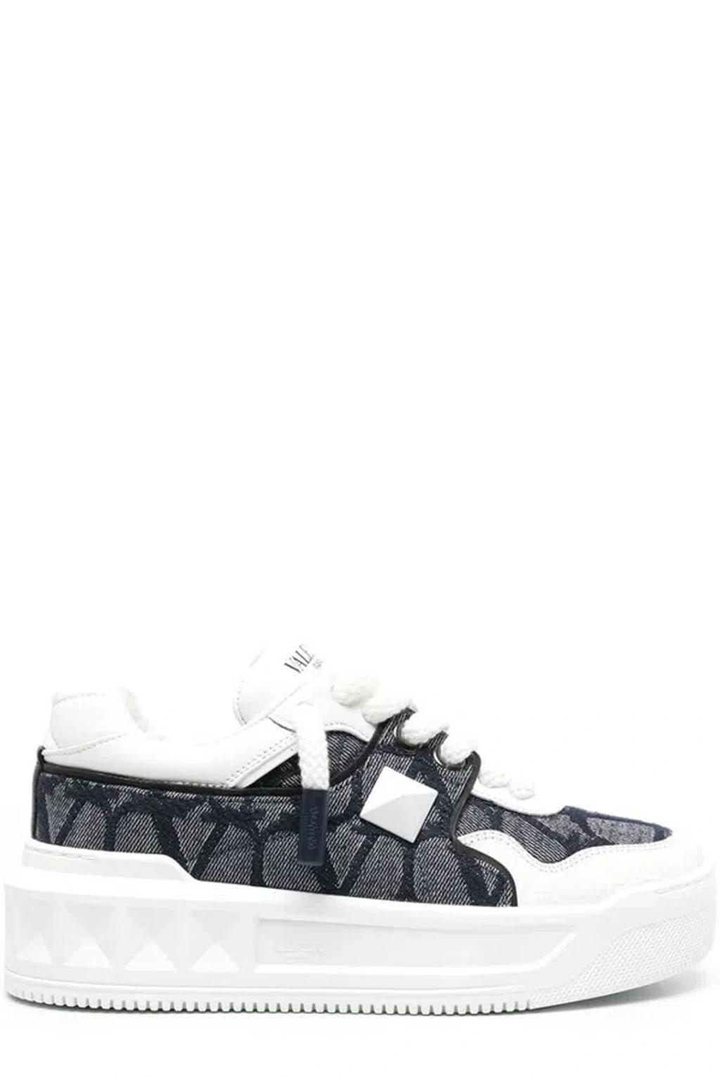 VALENTINO GARAVANI One Stud Xl Sneakers In White Product Image