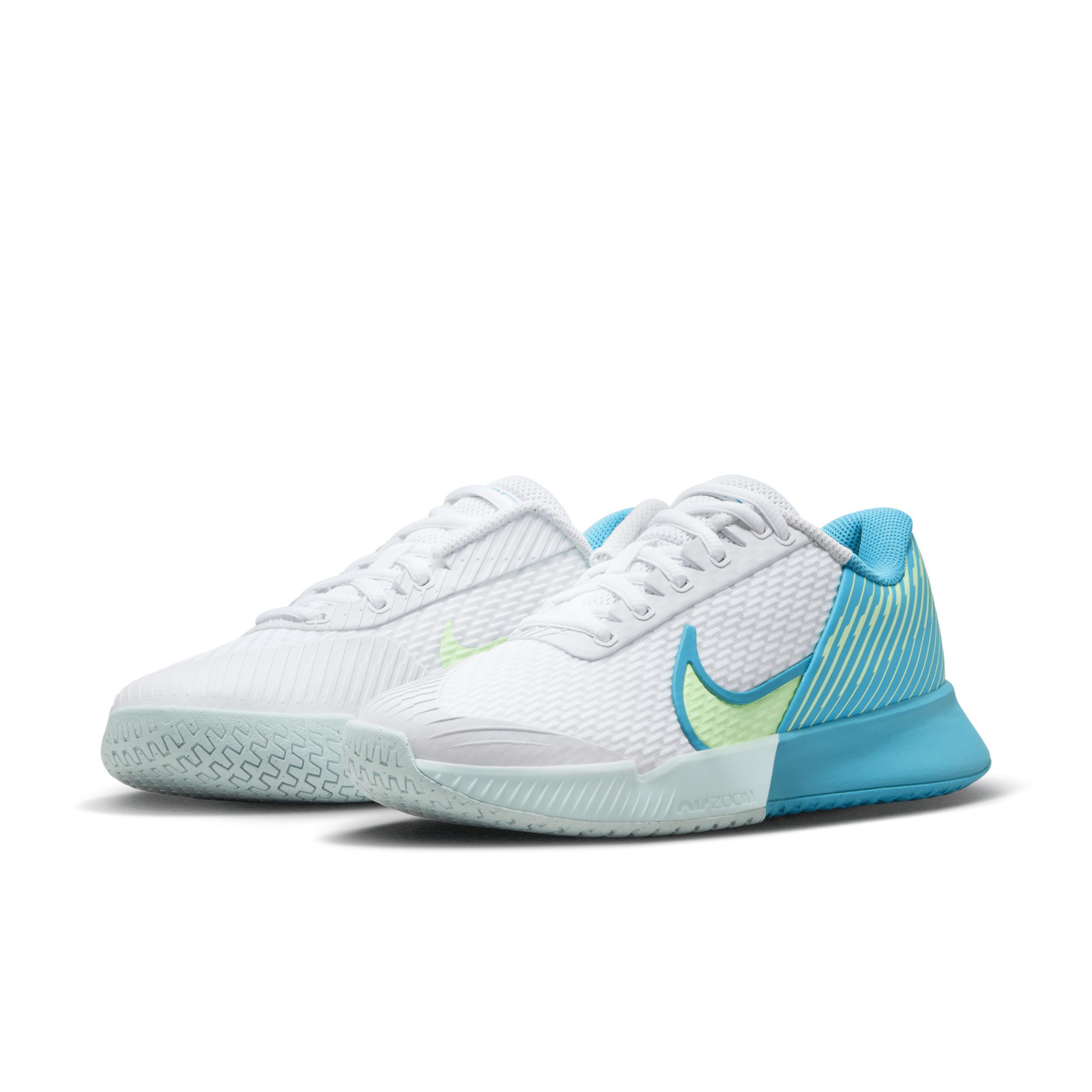 Nike Women's Court Air Zoom Vapor Pro 2 Hard Court Tennis Shoes Product Image